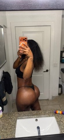 Fort Lauderdale Female Escort — Slim, Soft - 1