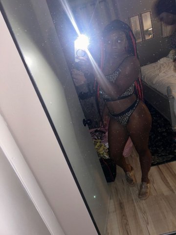 Greenville, SC Outcalls Only Female Escort — Clean, Pretty, No Police - 1
