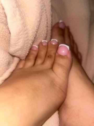 Flint, MI Female Escort — Discreet Pegging, Rim Job & Anal - 1