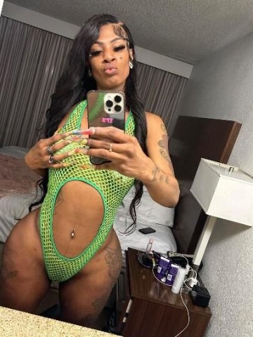 Montgomery Night-Only Pornstar Visit — Juicy Booty & FaceTimes - 1