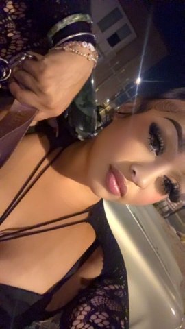 Azzii — Brazilian Babe Female Escort (Outcalls) in Palm Springs, CA — 21 - 1