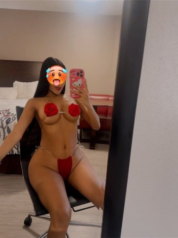 San Fernando Valley, California Hermosa Latina Solo Escort — Unos Días de Visita - 1