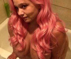 Kansas City escorts - Kansas City, MO Female Escort — pull-up car dates near Research Hospital