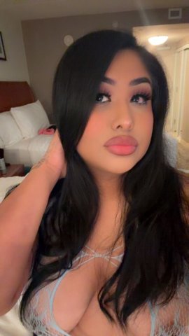 Nickii Santiiago — Latina Female Escort (Spanish) in Wenatchee, WA - 1