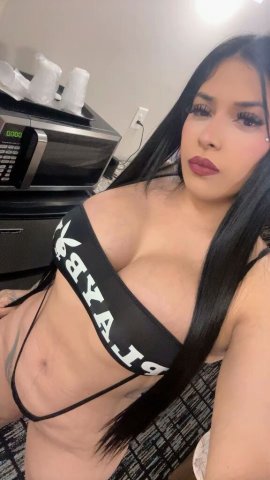 Omaha NE Latina Escort — Fantasías sexuales - 1