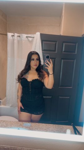 Las Vegas Latina Escort — Outcall & Incall, Big Booty (Playful/Flirty) - 1