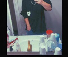 🥵🫦 hmu and lets link up🫦🥵 - Image 2