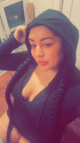 Jenni — Horny Latina Escort (Multiple Hours) - 1