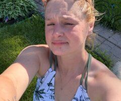 Detroit escorts - Detroit Female Escort — 5'3 with sass & attitude