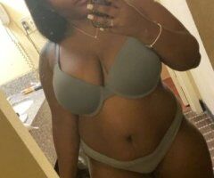 Chicago Female Escort (Outcalls Only) — Soft Voice, Firm Presence - Image 3