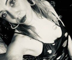 Buffalo Female Escort — GFE with massages (hands & throat), QS CD 100 - Image 6