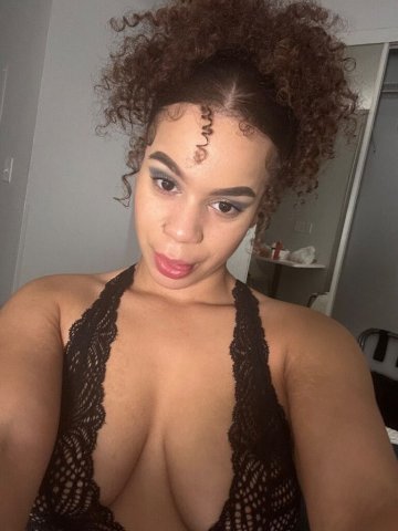 Tacoma WA Outcall & CD Only Escort - 1