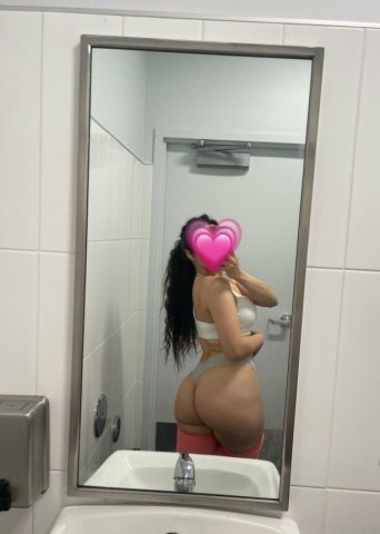 Atlanta GA Submissive Female Escort for QV - 31 - 1