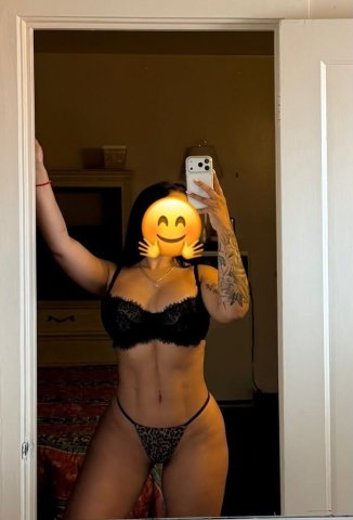 San Diego Latina Incall Escort — Incall now - 1