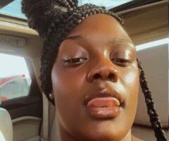 Cleveland escorts - Cleveland, OH Female Escort — 5'4" Thick Build
