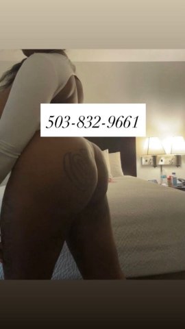 Ventura, CA Party Girl Female Escort — $80 QV Special (2 Girl Special) - 1
