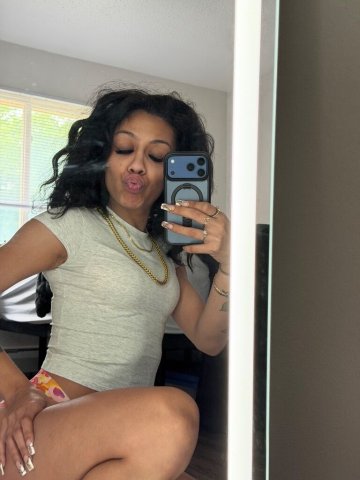 Rochester, New York Female Escort — Text for Facetime - 1