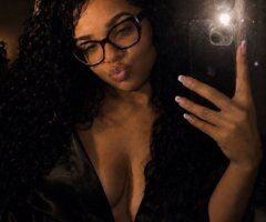 Sacramento CA Escort — Hosting, outcalls (deposit required) - Image 4
