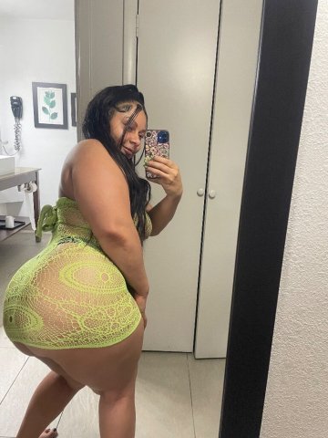 CRYSTAL — Incalls/Outcalls + Foot Fetish (Text for Details) — Washington D.C. - 1