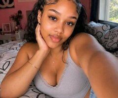 Waterloo, IA Female Escort — Nuru + Hot Oil Massage (Fetish Services) - Image 4