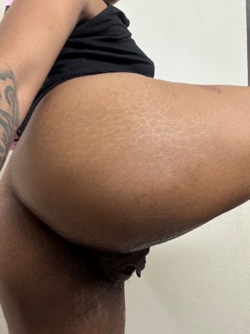 Memphis TN Escort for Tease, Kink Play & Squirting - 1