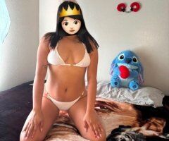 Latina Caliente 22 - Image 2