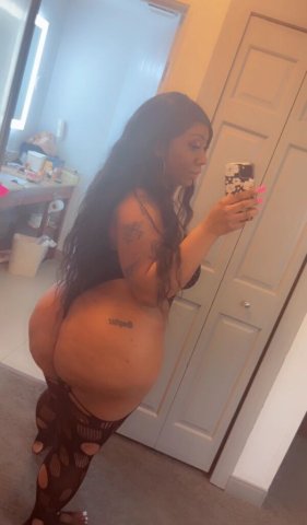 Reno Female Escort — discreet service, hhr minimum - 1