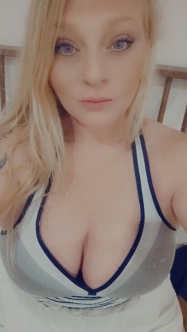 Blonde Escort (Snow Bunny) — Tempe/Chandler — Incalls, Outcalls, Cardates - 1
