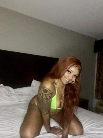 Bombshell Incalls & Outcalls — Natural Curvy Creamy Treat - 1