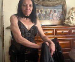 Pittsburgh Mature Female Escort — Stress Relief for Mature Men - Image 4