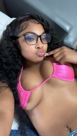 North Jersey Petite Female Escort — Oral and Pussy Services - 1