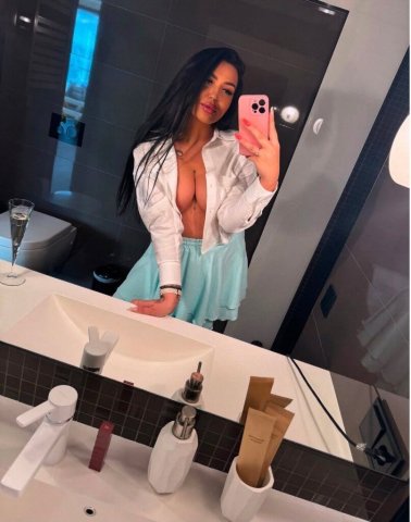 European visiting for short time (28) — Queens, NY - 1