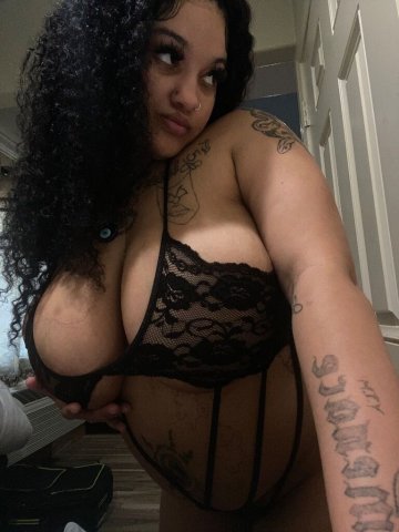 Norfolk, VA Upscale Independent Fetish Play & Facetime - 1