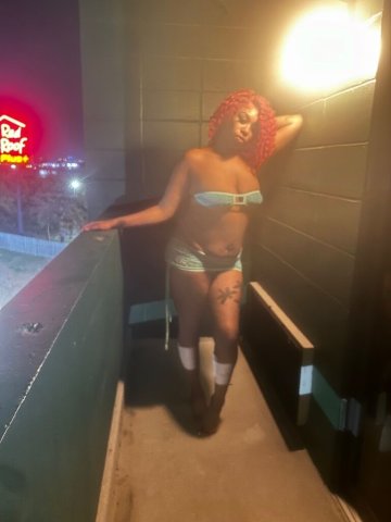 Sexy Masseuse in St. Louis — Happy Ending Available - 1