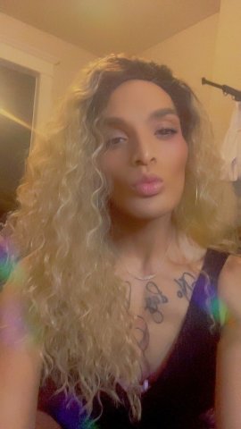 Discrete🤫, attentive👀, and genuine❤ - 1