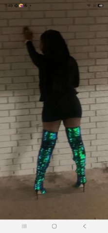 Kansas City Virgin Escort — Clean, Shaved, Quickies - 1