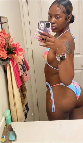 In-Call & Outcalls Savannah Female Escort — Incall/Outcall Bubble Experience - 1