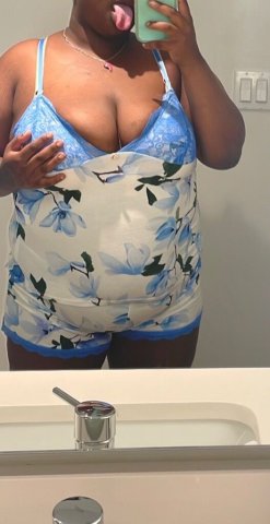 Miami In-Call Female Escort for Oral Service - 1