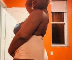 Philadelphia PA Female Escort — Incalls, great service in a safe, clean house (Cash/Cash App/Chime) - Image 2