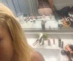 Miami Female Escort — No Kissing / No Eating - Image 4