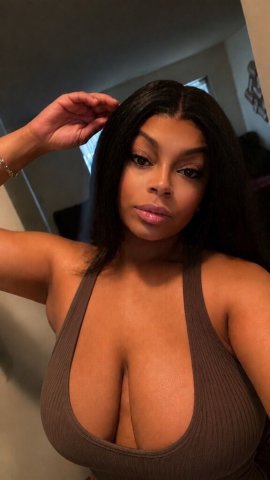 Wichita, Kansas Female Escort — Facetime Show Specials (Incall) - 1