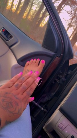 Greensboro NC Thick Caramel BBW Sneak & Play Out-Call - 1