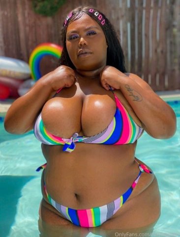 Juicy's Cream Factory BBW Female Escort — Outcalls Only - 1