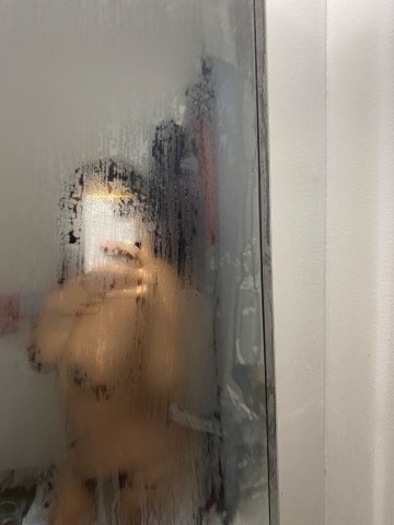 Kansas City MO Female Escort — clean, photo-friendly Sunday sessions - 1