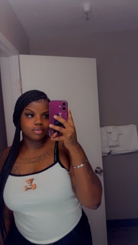 Austin Texas Female Escort — Incall Specials (HHR) & QV Sessions - 1