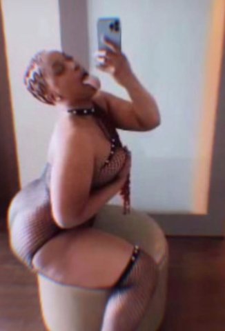 Female Escort in Montgomery, AL — Text/Call for Meet & Greets - 1