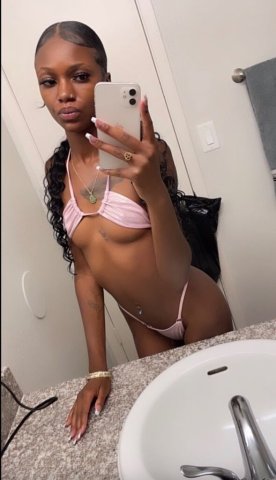 Akron/Canton Female Escort — Outcall only with FaceTime show & gas deposit - 1