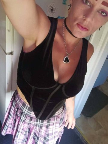Buffalo, NY Discreet Female Escort — Tight Wet Curvy Delight - 1