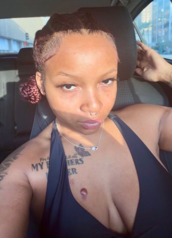 New Orleans Female Escort — Car Play, Facetime/Google Meet, Roses Donations - 1