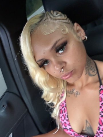 Savannah, Georgia  Birthday Month Escort — Call, Text, & Facetime Verification - 1